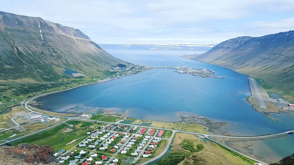 Ísafjörður, Islande