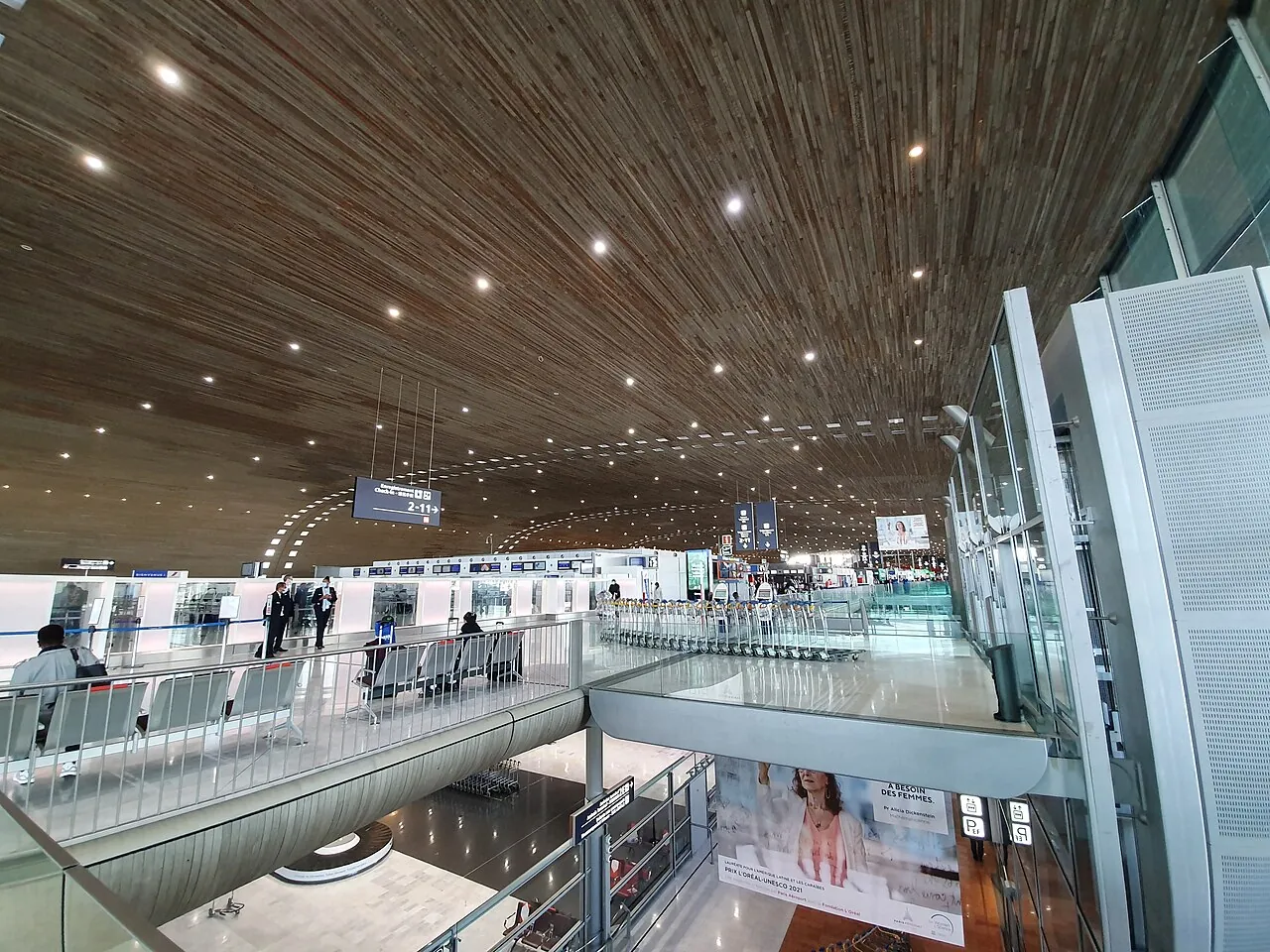 Terminal 2E de Paris-Charles-de-Gaulle, photographie de 2021