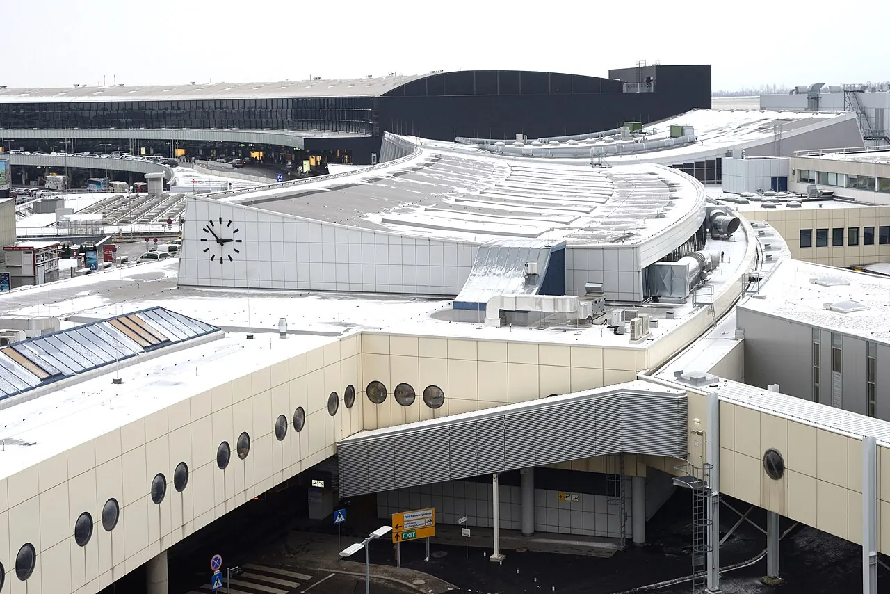 Terminal 1 de l’aéroport de Vienne — photographie de 2014